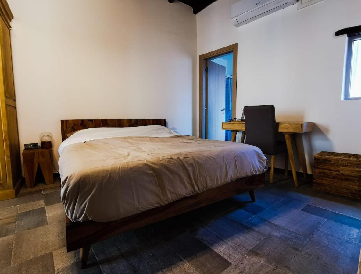 Natural MaDe Hotel Palermo Bagian luar foto