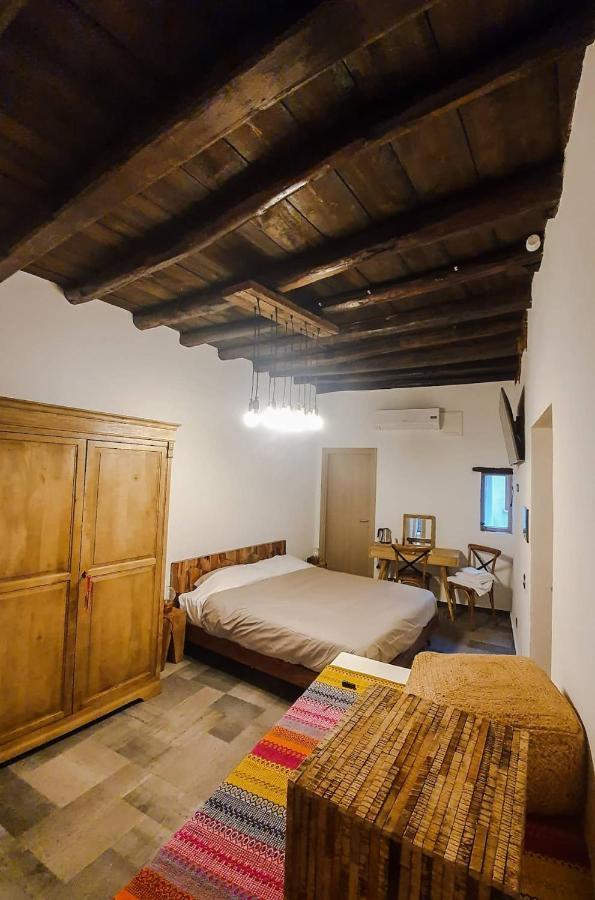 Natural MaDe Hotel Palermo Bagian luar foto